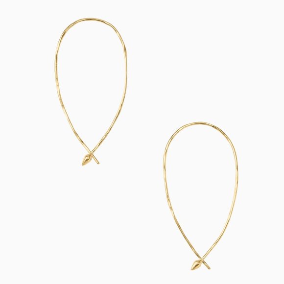 :: Stella & Dot | [GOLD] Hammered Wire Small Hoops Retired - Picture 9 of 9